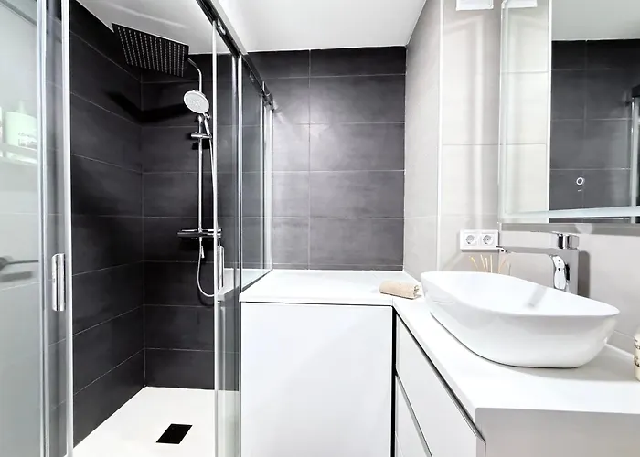 Centrico Y Luminoso En