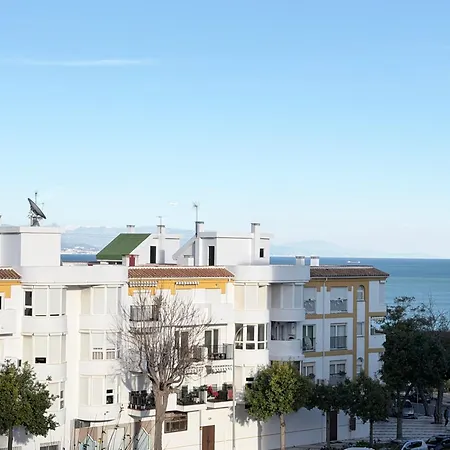 Centrico Y Luminoso En Apartman